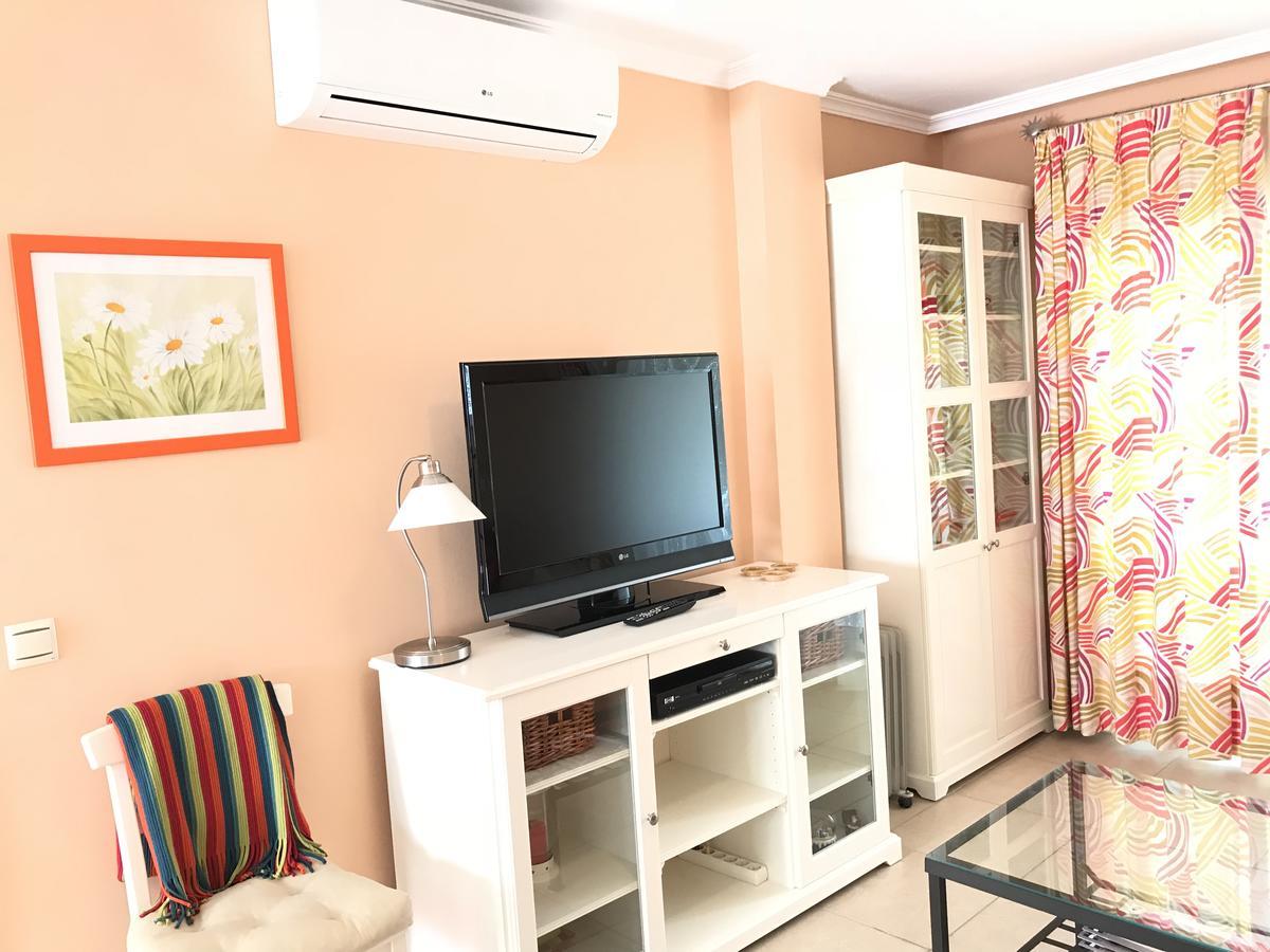 Apartamento Holidays On The Beach 托雷莫利诺斯 外观 照片