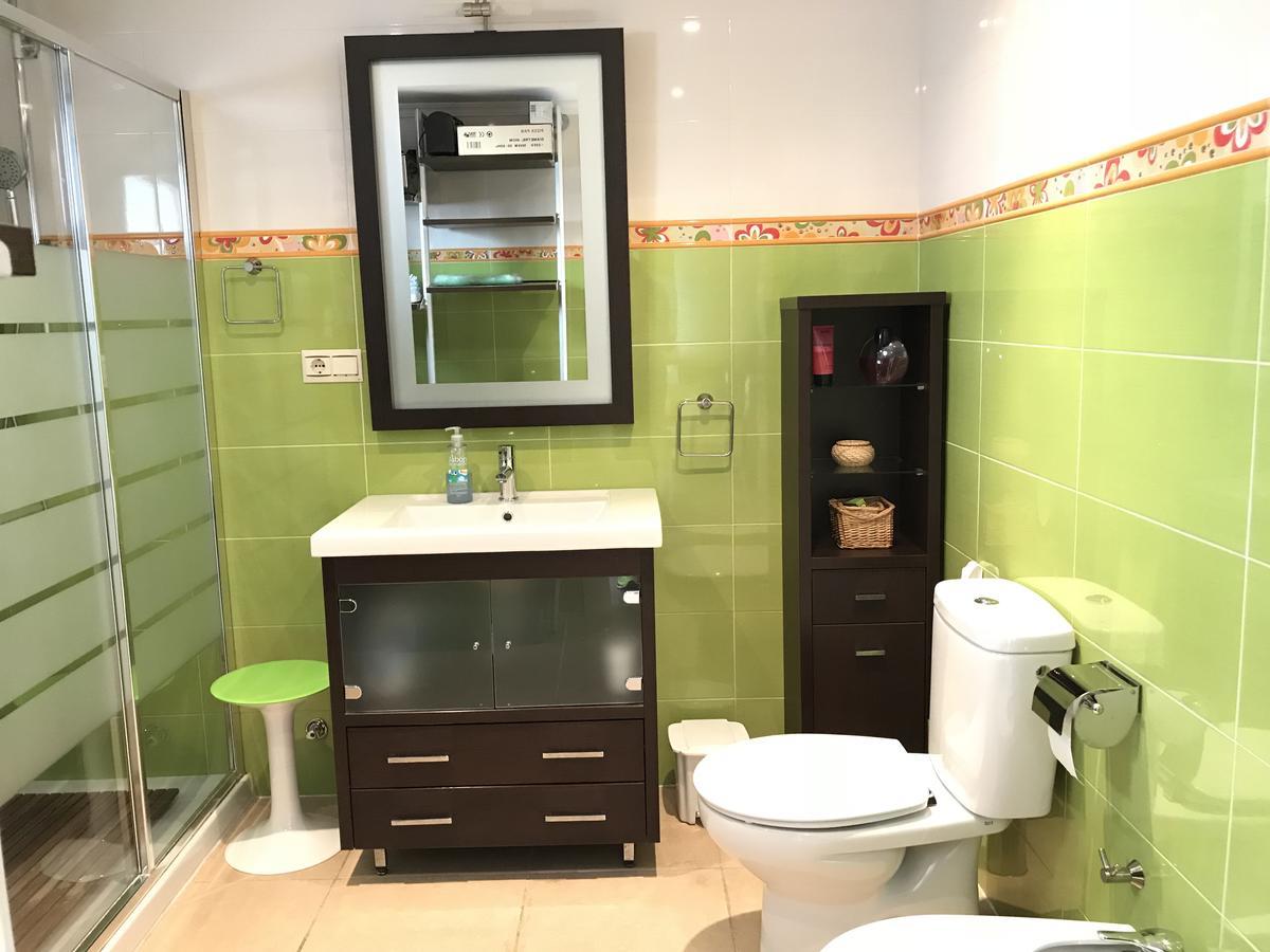 Apartamento Holidays On The Beach 托雷莫利诺斯 外观 照片