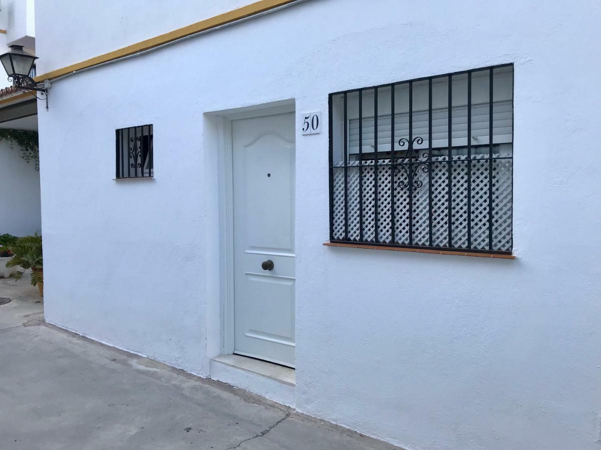 Apartamento Holidays On The Beach 托雷莫利诺斯 外观 照片